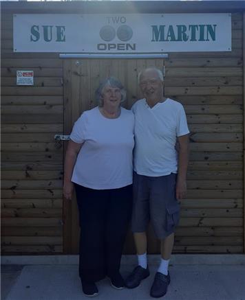 Sue & Martin - 2-Wood Open & Strawberry Tea